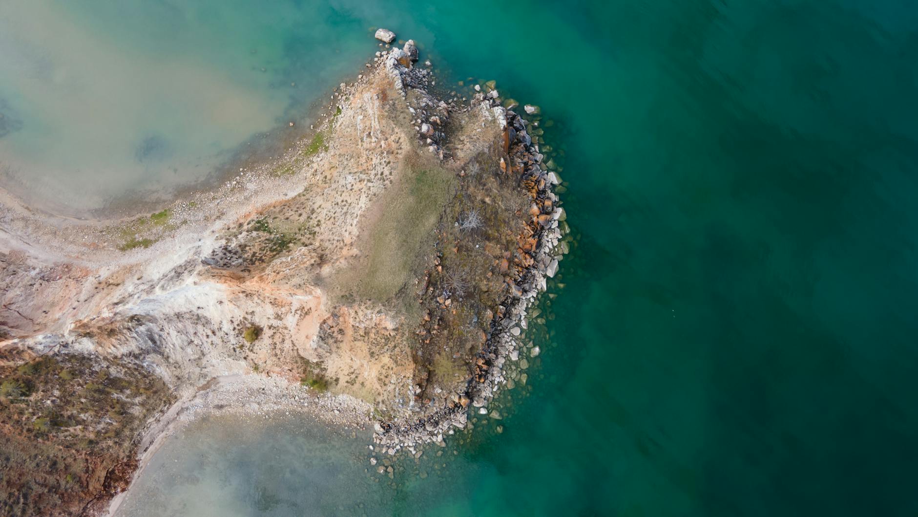 Hidden Gems: Exploring Lesser-Known Travel Destinations